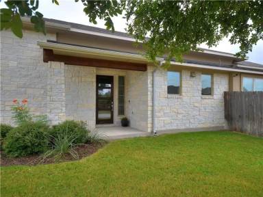 Main picture of 2400 Allison Way