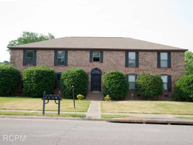 Main picture of 2600-2602 Wynterhall Rd SE Apartments