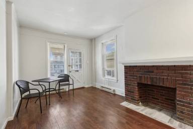 Main picture of 33 E High St