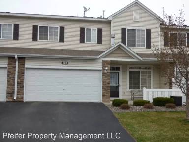 Main picture of 819 10th St S