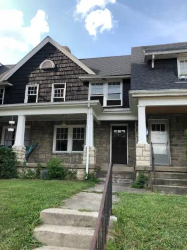 Main picture of 1840 W 5th Ave