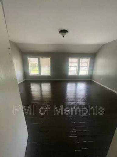 Main picture of 3191 Carrington Rd