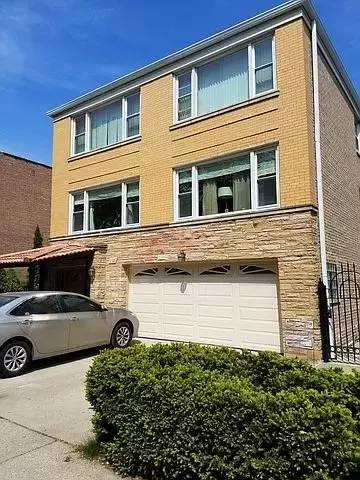 Main picture of 6321 N Richmond St