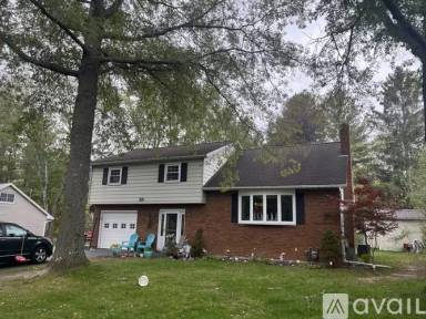 Main picture of 39 Onderdonk Rd