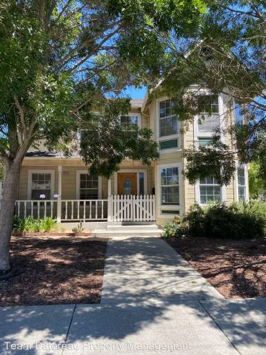 Main picture of 7600 Rosanna St
