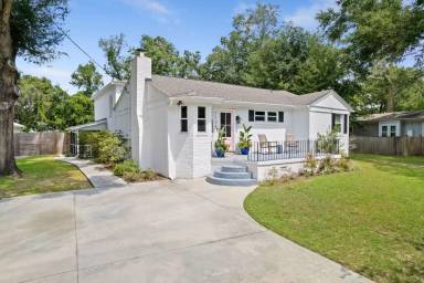 Main picture of 1126 Pleasant Pines Rd