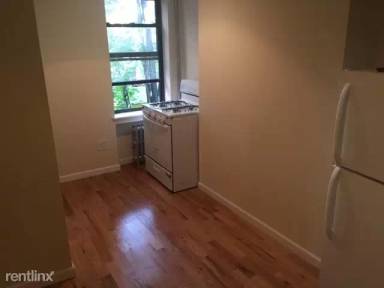 Main picture of 155  Chrystie St