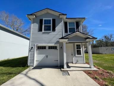 Main picture of 689 Melba St