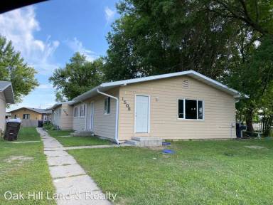 Main picture of Oak Hills