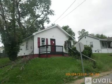 Main picture of 6500 Jesse Jackson Ave