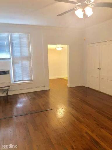Main picture of 1025 N Serrano Ave