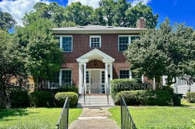 Main picture of 514 W 3rd Ave