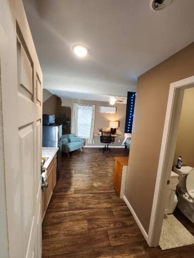 Main picture of 2301 Mercer St