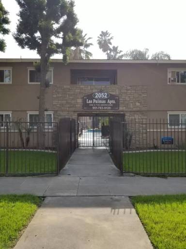 Main picture of 2052 W Linden St