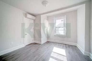 Main picture of 6014 Yocum St