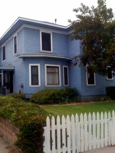 Main picture of 1221 Robinson Ave
