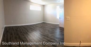 Main picture of 1223 W 37th Pl