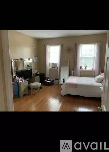 Main picture of 626 N 37th St