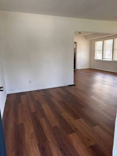 Main picture of 2544 Quincy St