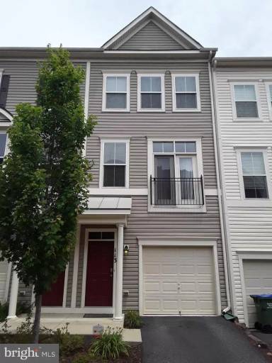 Main picture of 113 Shamrock Dr