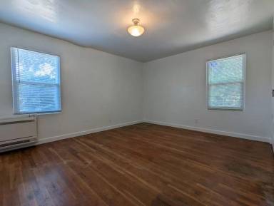Main picture of 910 Almaden St