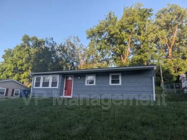 Main picture of 1536 Spring St