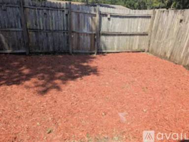 Main picture of 3600 SW 23rd St