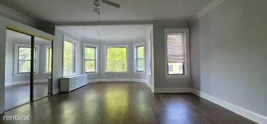 Main picture of 6901-17 S Paxton Ave & 2211-17 E 69th St Apartments