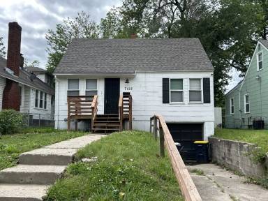 Main picture of 7122 Indiana Ave
