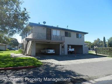 Main picture of 2135 Swan Ct