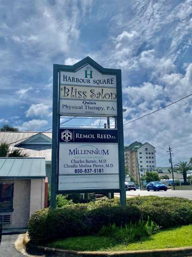 Main picture of 623 Harbor Blvd