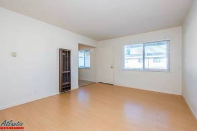 Main picture of 2386 Sutter Ave