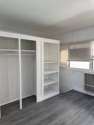 Main picture of 2546 Carmona Ave Apartments