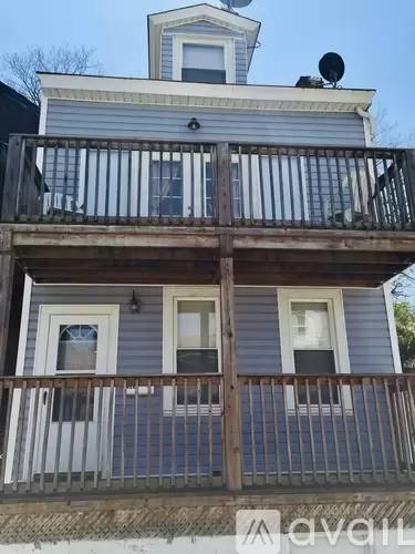Main picture of 2622 Stella St
