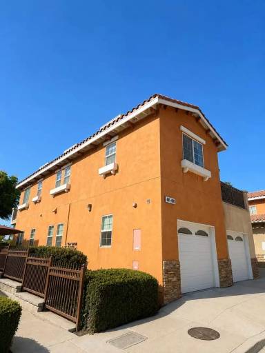 Main picture of 1200 E Highland Ave