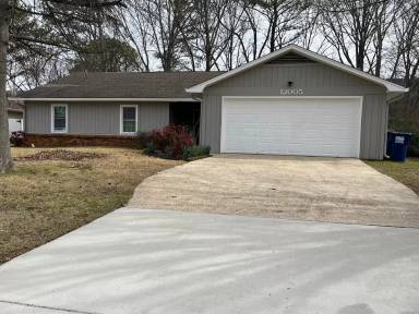 Main picture of 12005 Runningmeade Trl SE