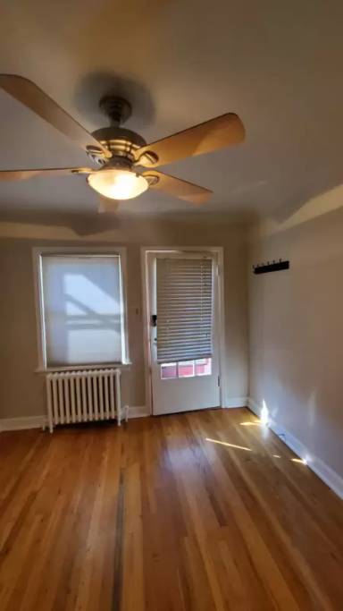 Main picture of 2616 Utica St