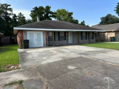 Main picture of 604 Natalie Dr