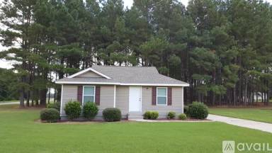 Main picture of 604 Windcrest Dr