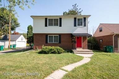 Main picture of 309 Parkdale St