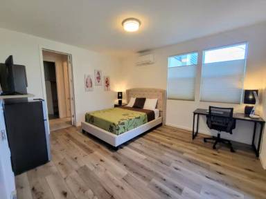 Main picture of 5750 Sterling St
