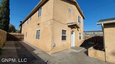 Main picture of 1260 E 55th St