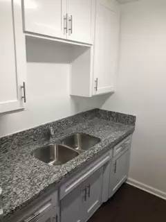 Main picture of 6795 N Paramount Blvd