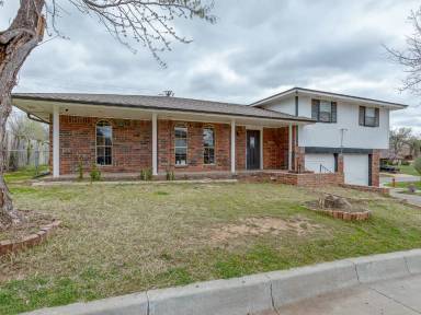 Main picture of 3500 N Tulsa Ave