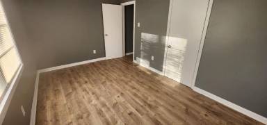 Main picture of 740 N 18th St