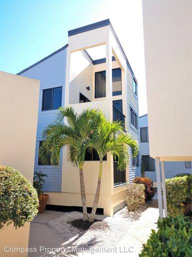 Main picture of Mac Arthur Beach & Racquet Club