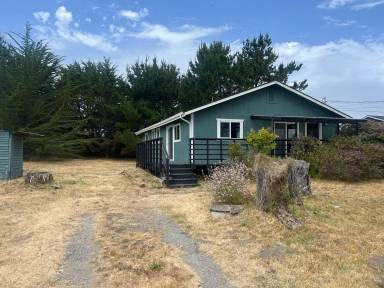 Main picture of 1853 Park St