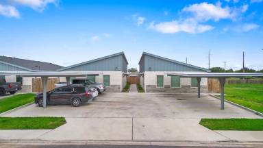 Main picture of 1707 Playa Dr
