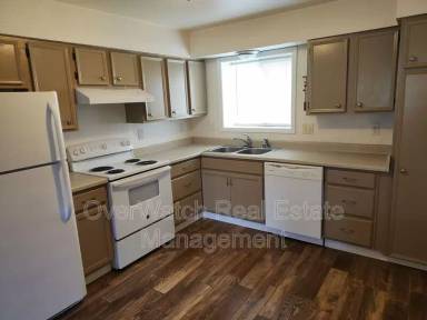 Main picture of 4200 Florina St