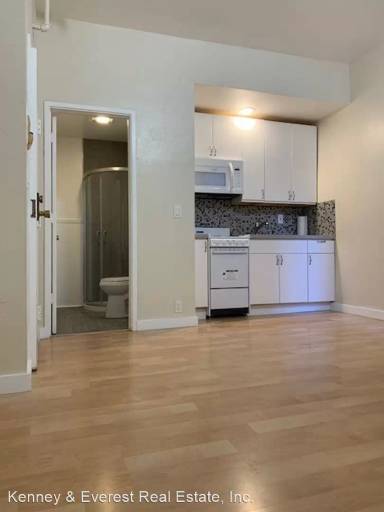 Main picture of 325 Leavenworth St
